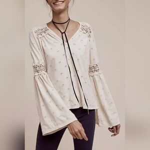 Anthropologie Eri+Ali Calvie Eyelet Boho Blouse Bell Sleeves Cream XS/S Oversz
